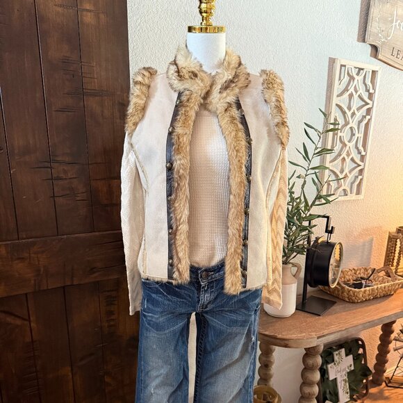 Powder River Outfitters Vest Micro suede Faux Fur Womens M - Picture 3 of 6